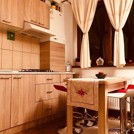 Fairytale Apartment Close To Bradu Ski Slope Poiana Brasov Ngoại thất bức ảnh