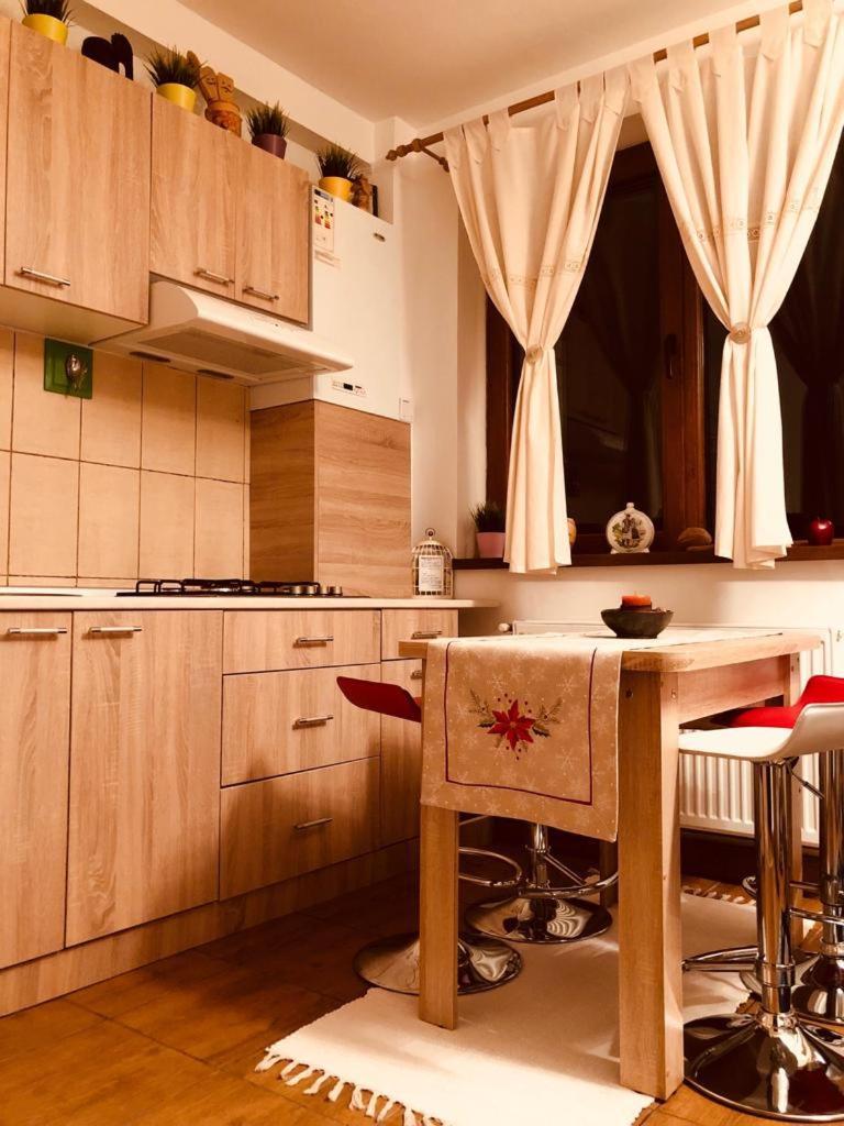 Fairytale Apartment Close To Bradu Ski Slope Poiana Brasov Ngoại thất bức ảnh
